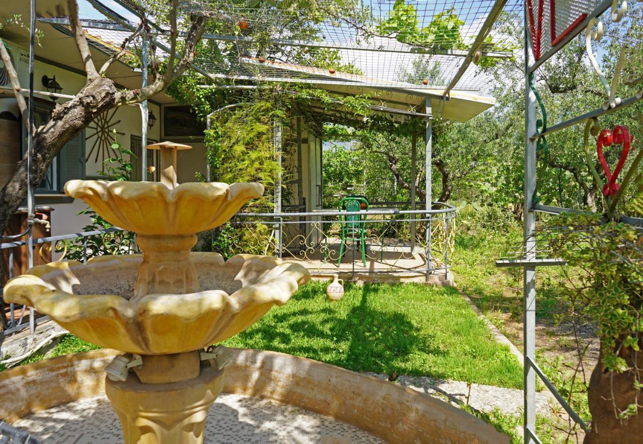 Veni Olive House Villa Kalamata Bagian luar foto
